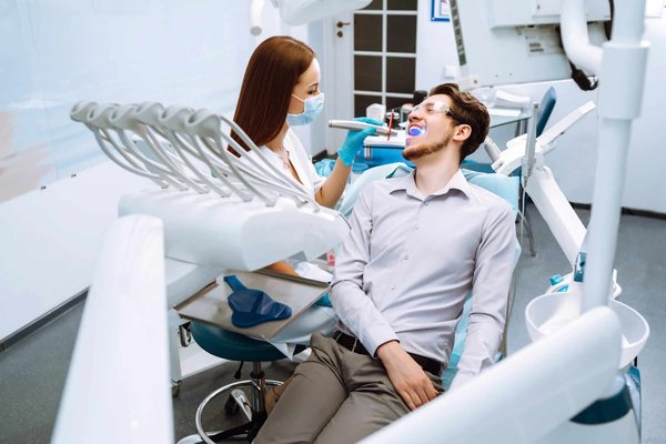 ¿Cómo prevenir las caries dentales en los niños?